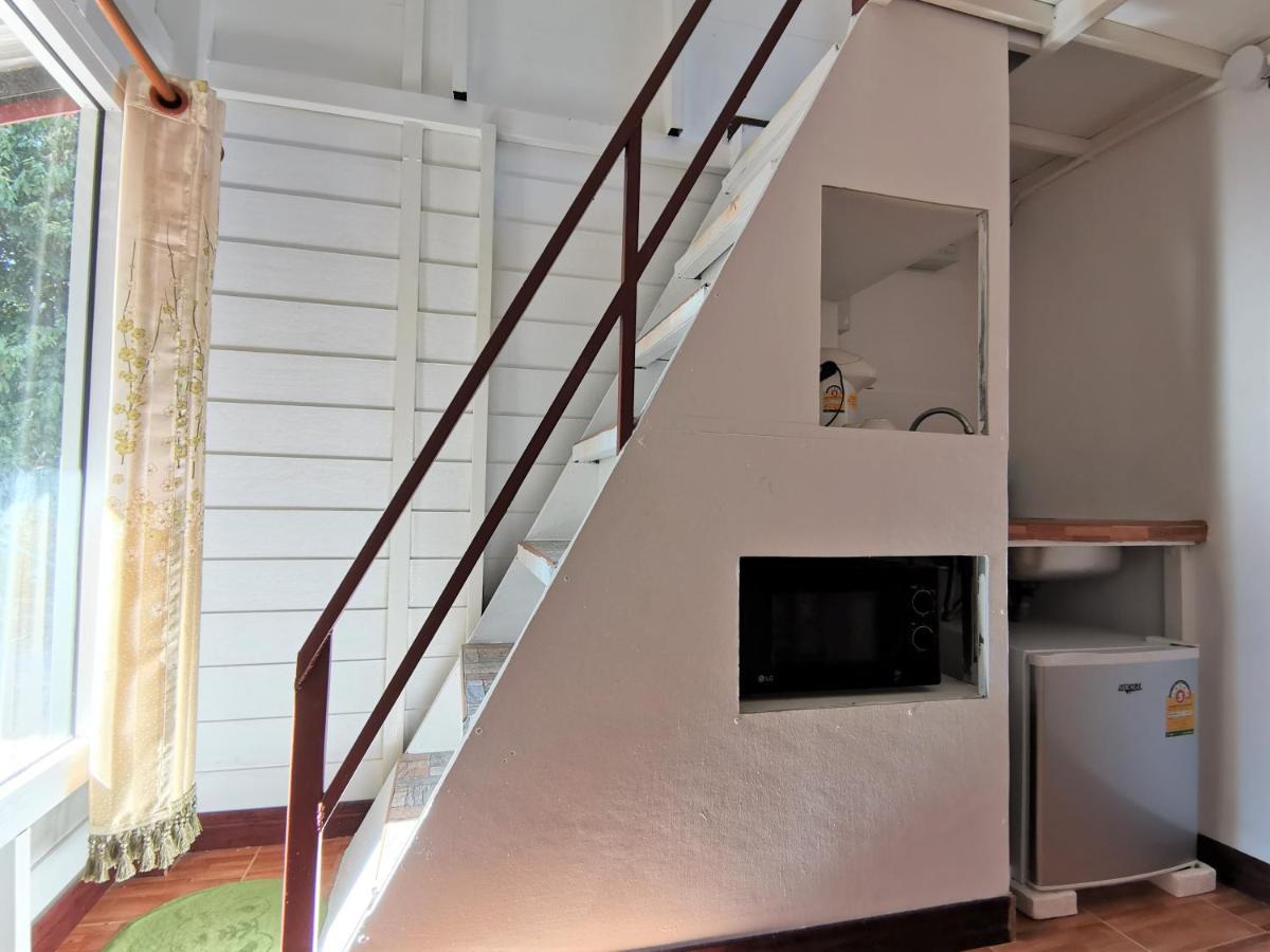 Phuhaya Bamboo Bungalows Ko Lanta Kültér fotó