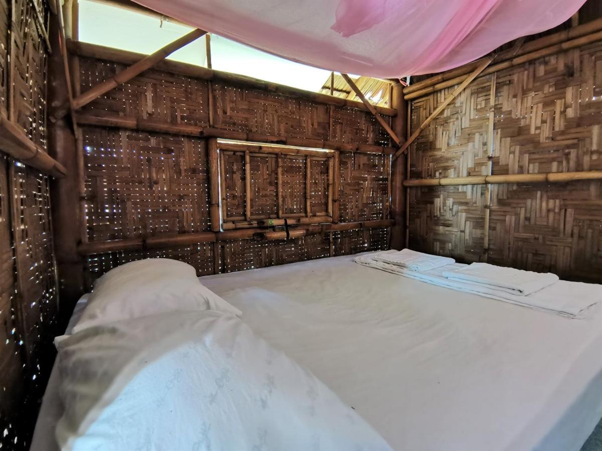 Phuhaya Bamboo Bungalows Ko Lanta Kültér fotó