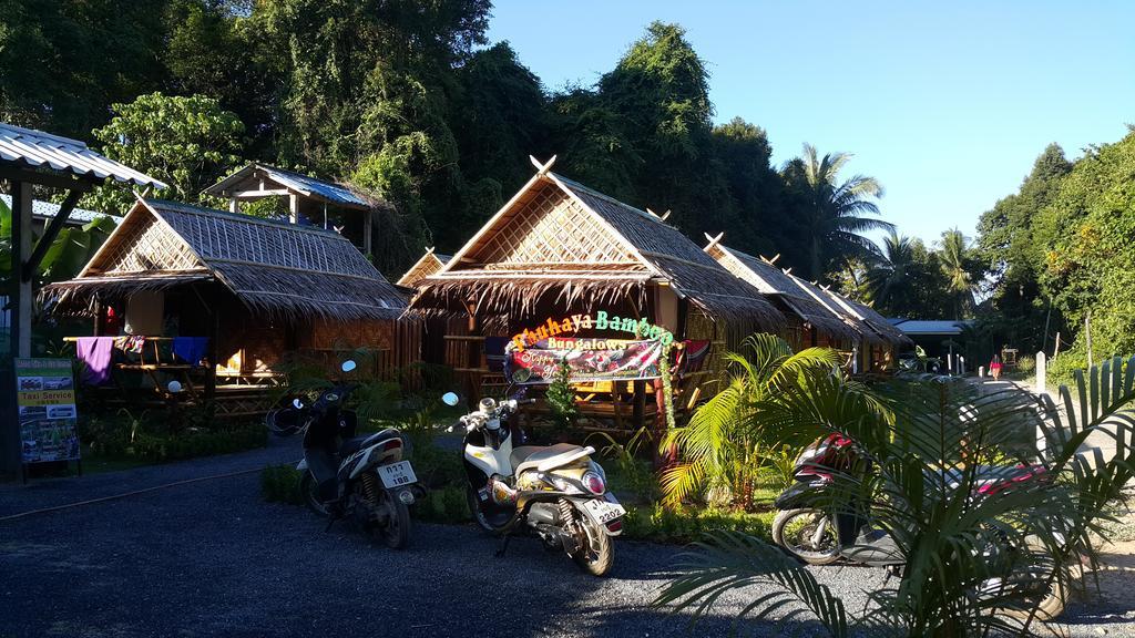 Phuhaya Bamboo Bungalows Ko Lanta Kültér fotó